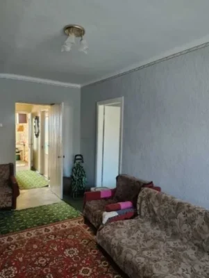 For Sale: 3-room apartment with AE, "Restoration", voucher.