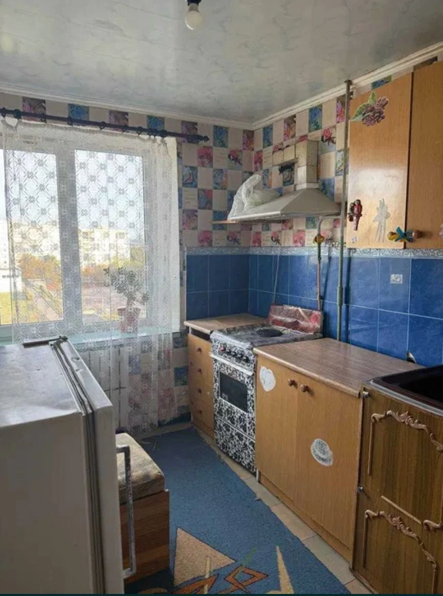 For sale 1-bedroom apartment on Dunayskaya Street 43 (city Kamenkoe)