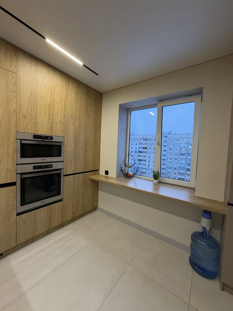 Продам 3х комнатную квартиру, л/б 5 мкрн. А