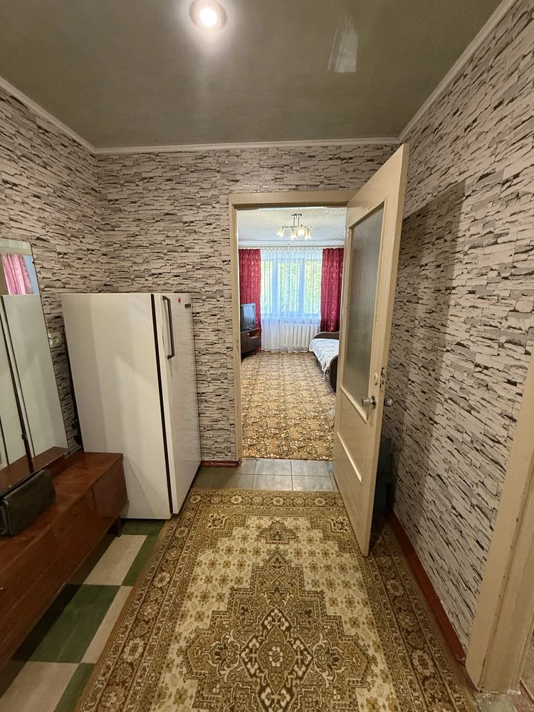 For Sale: 3-room apartment on the 5th floor!