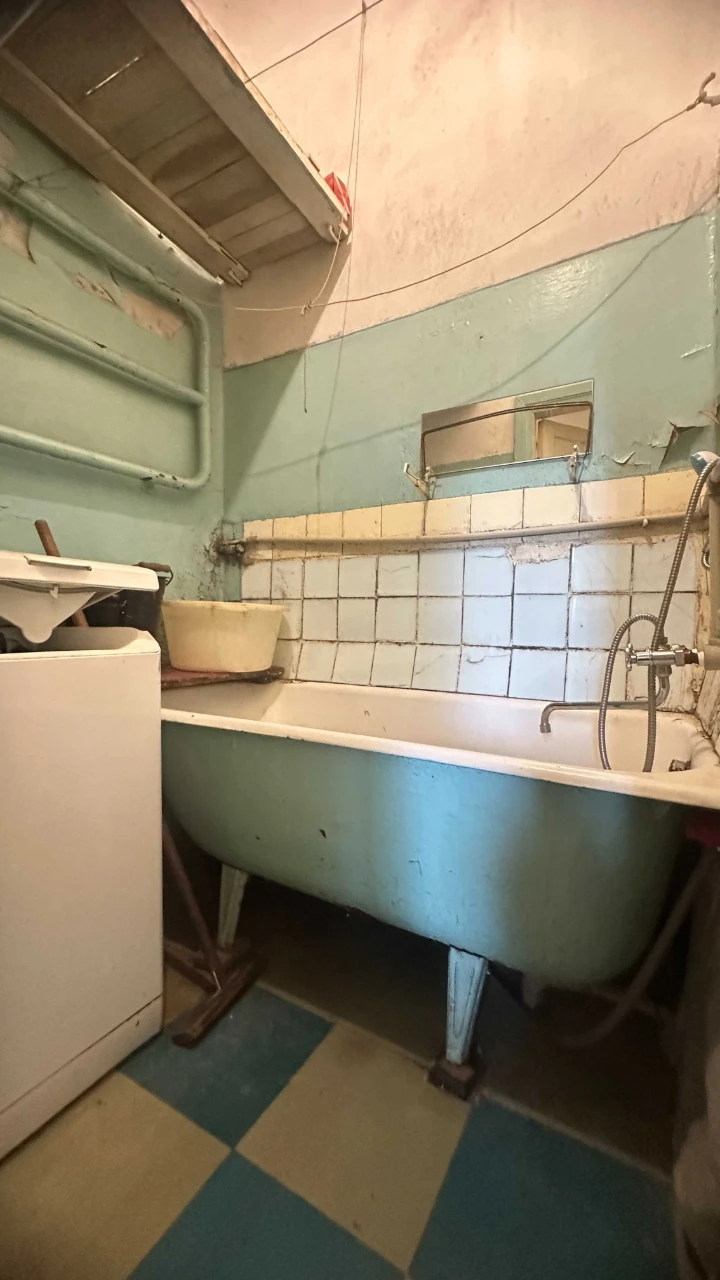 Продажа 2-комнатной квартиры, Каменское, проспект Юбилейный. Автономное отопление