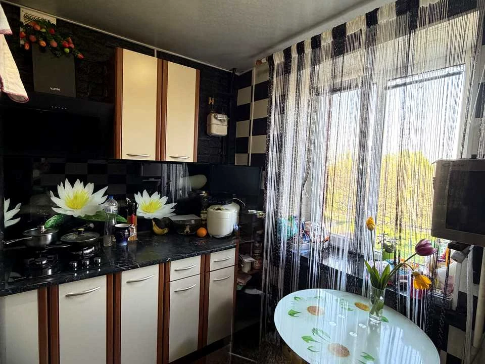 Квартира. Кам'янське, Свободи просп.