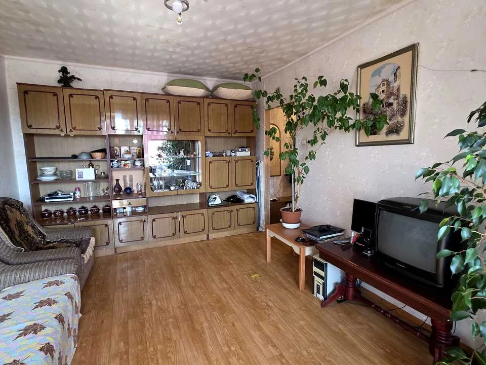 Квартира. Кам'янське, Будівельників бульв.