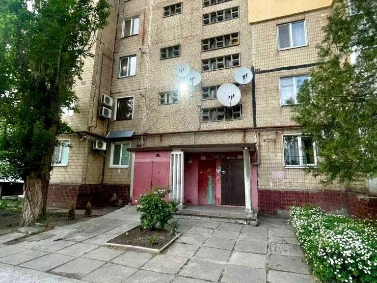 Apartment. Neskorenych Prospect (Peremohy) in Kam'yanske.