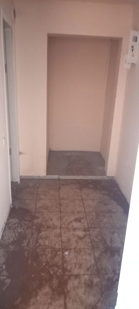 Продається 2-кімнатна квартира 43 м²