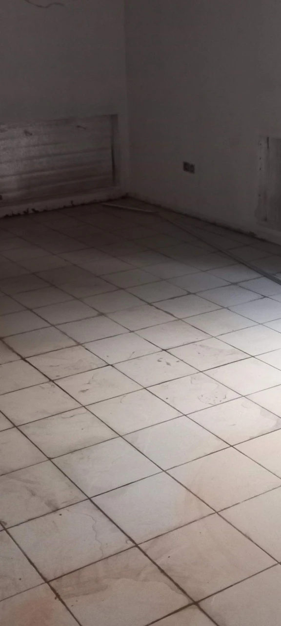 Продається 2-кімнатна квартира 43 м²