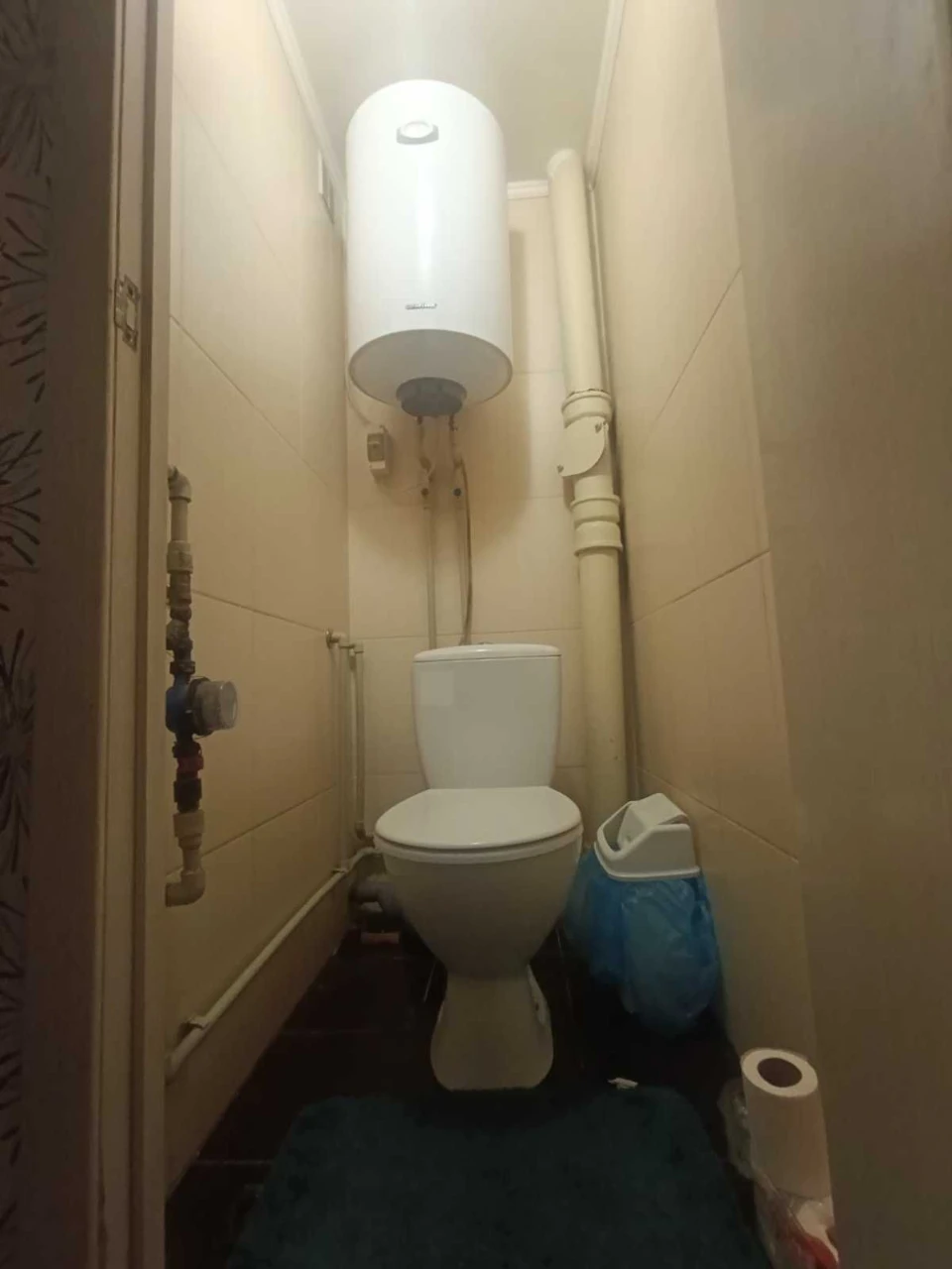 For Sale 4-bedroom apartment in Dneprostroi
