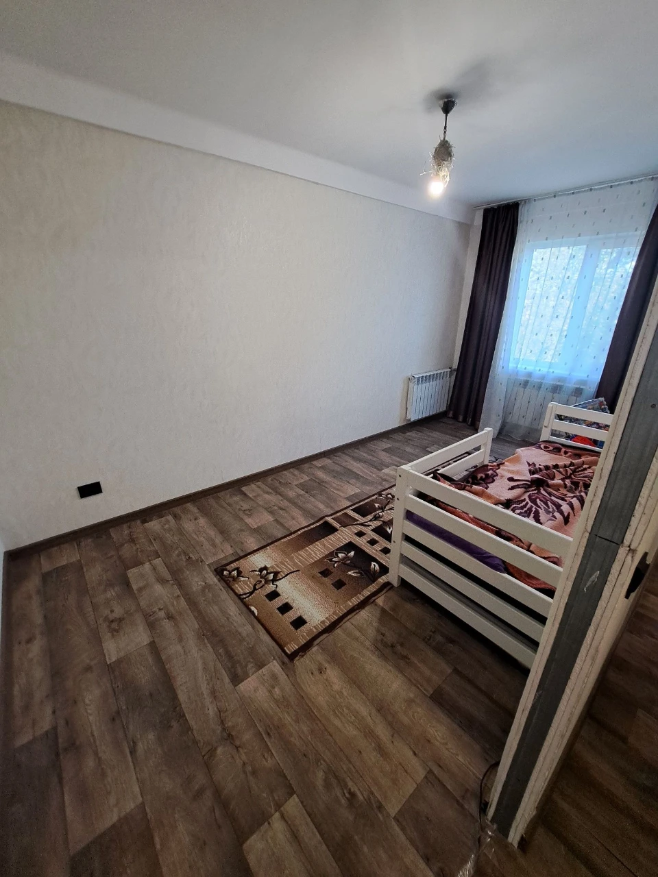 Продається 3-кімнатна квартира на Б. Хмельницького