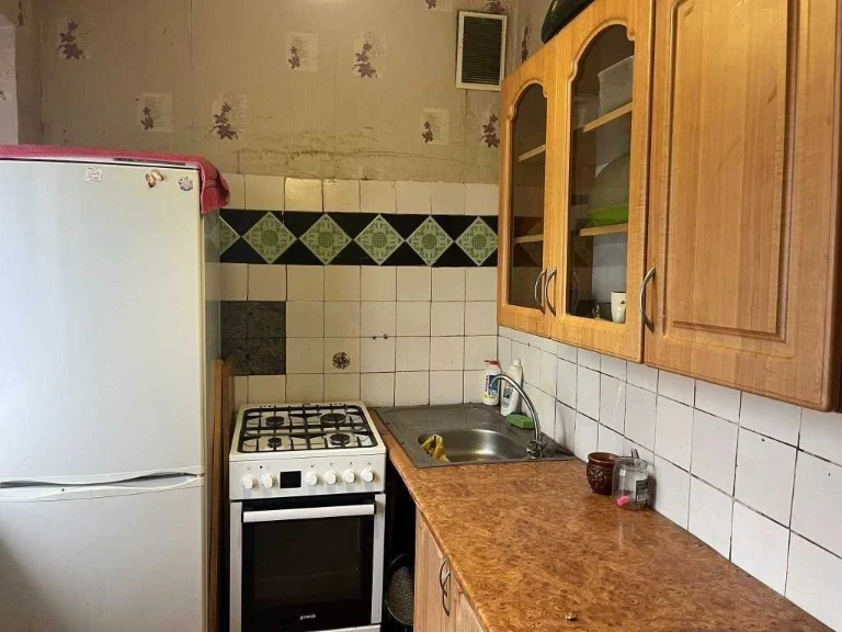 2-room apartment for sale 46 m², Salyutna St., 8
