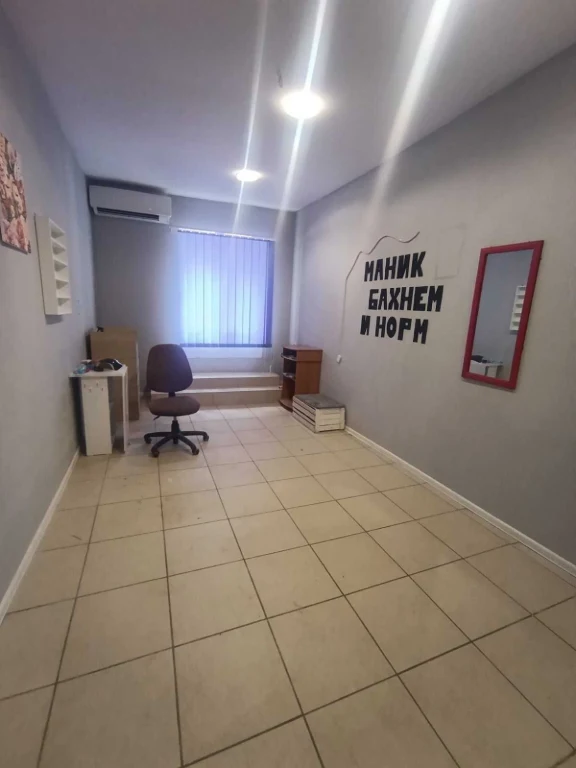 For Sale: Apartment on Freedom Street, 77