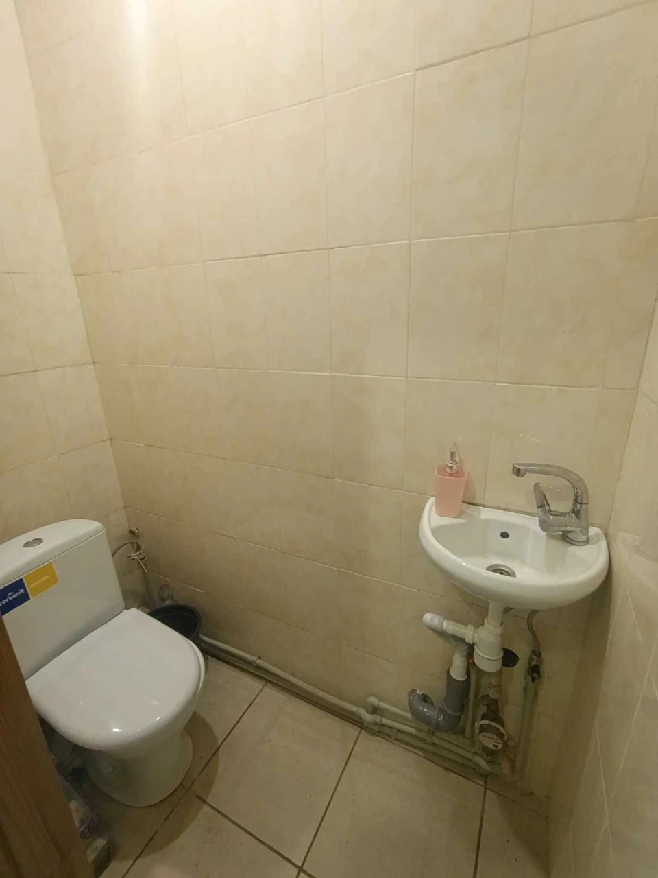 For Sale: Apartment on Freedom Street, 77