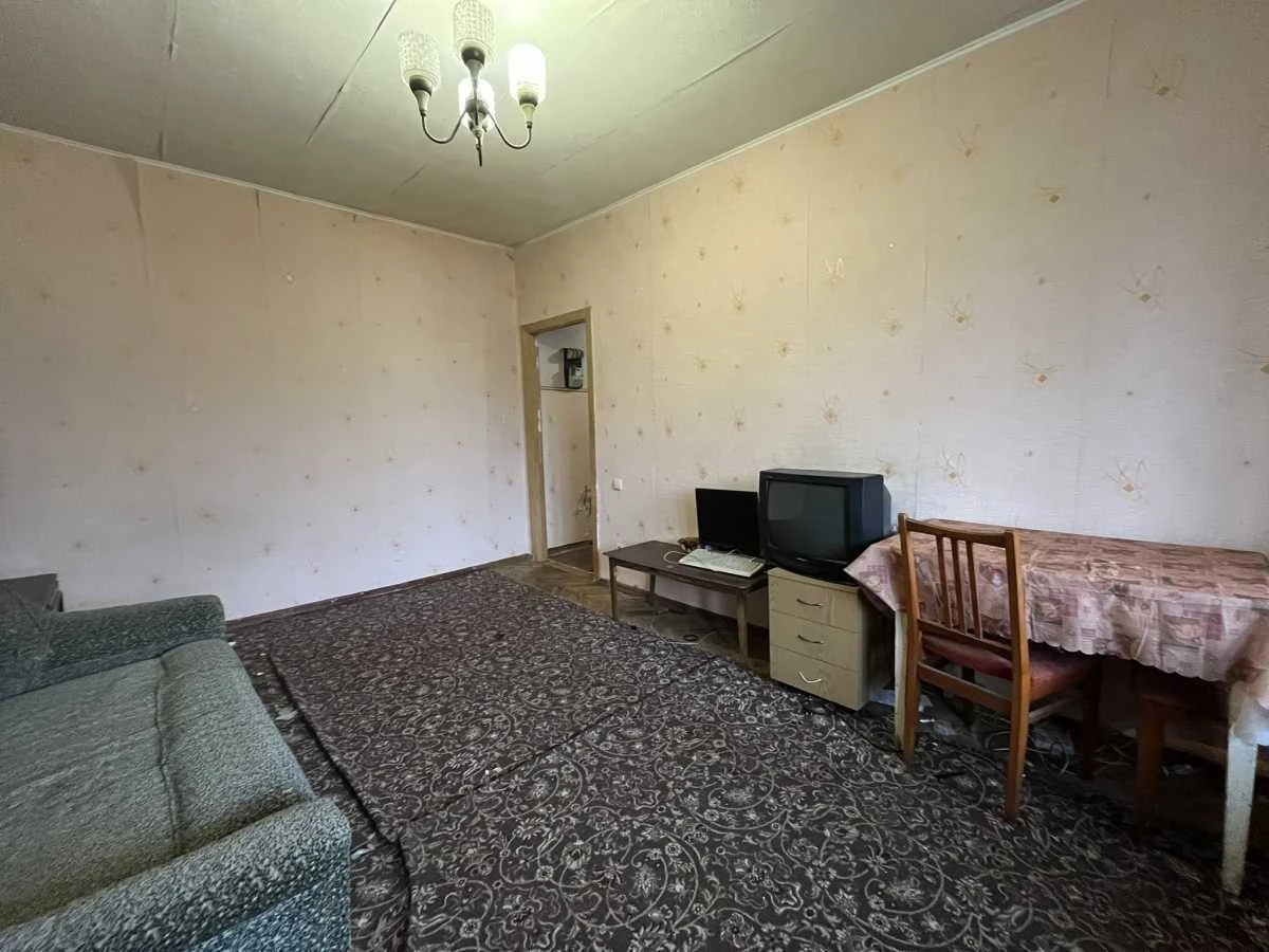 2-room apartment for sale 46 m², Salyutna St., 8
