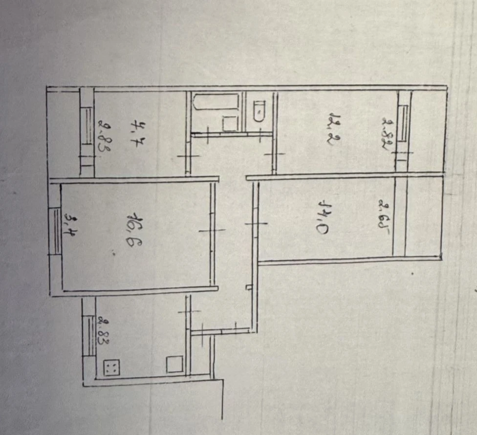 For Sale: 4-room apartment, Left Bank, 10th microdistrict with a view of the Dnipro, Fully furnished