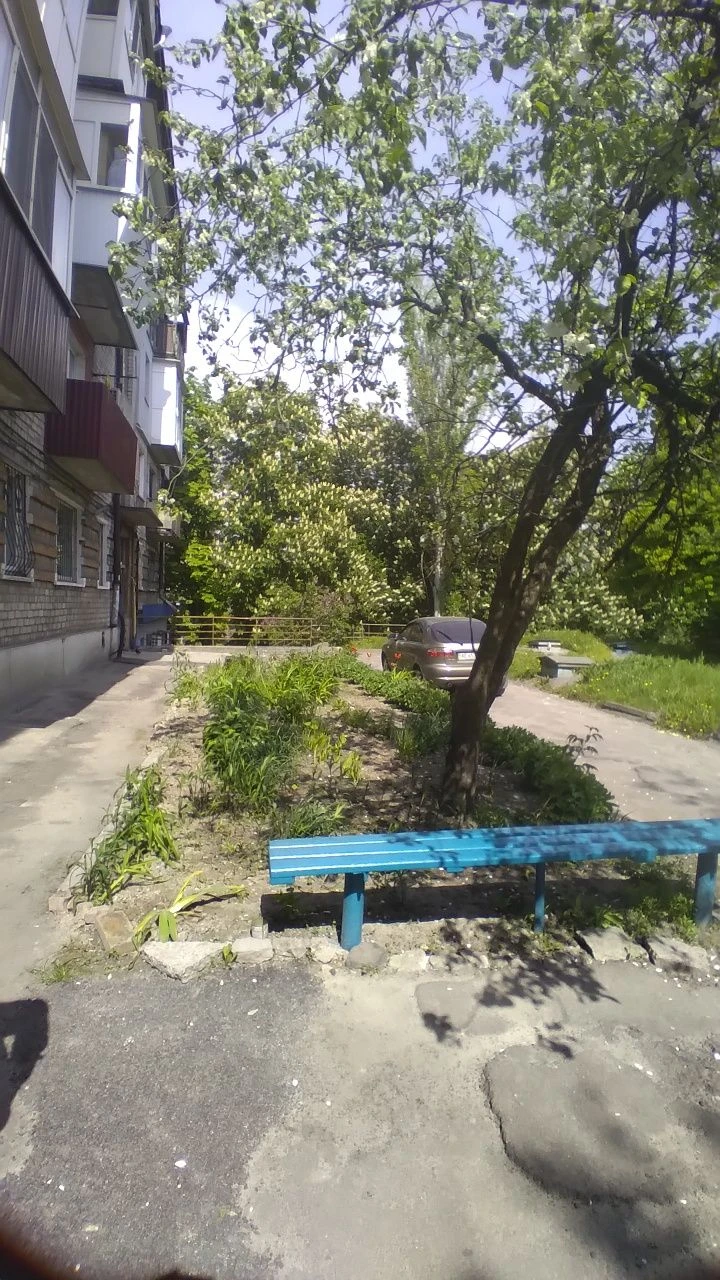Продам 3 к.кв. пр.Свободы.