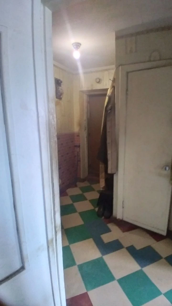 Продам 3 к.кв. пр.Свободы.