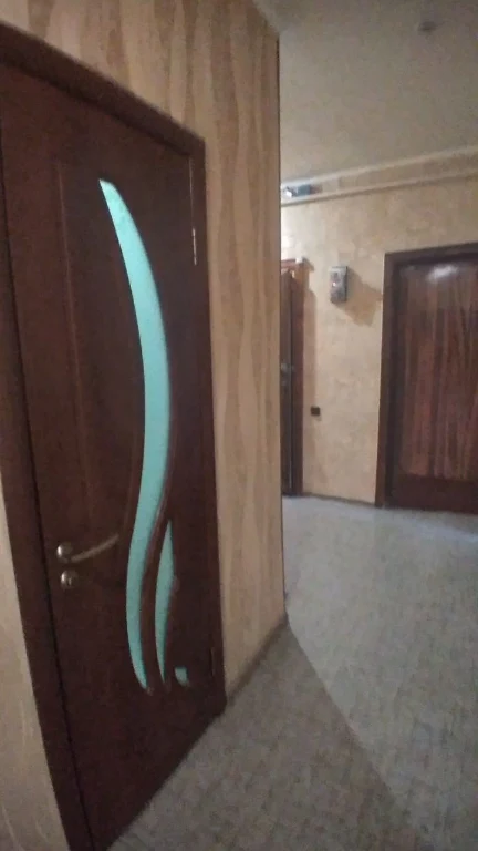For sale, 3-bedroom apartment, Prospect Shevchenko