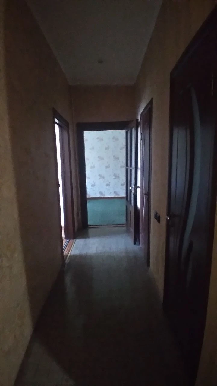 For sale, 3-bedroom apartment, Prospect Shevchenko
