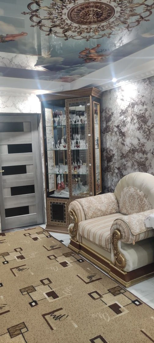For sale 3-room apartment plus basement extension