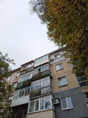 Продается трехкомнатная квартира