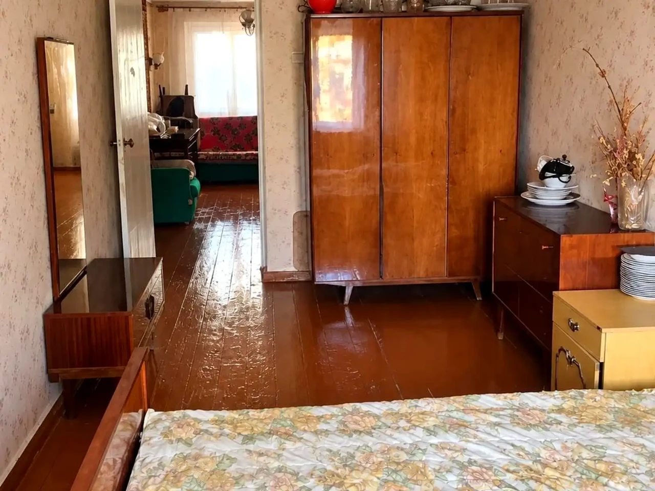 Apartment for Sale: 3-room, 60 sq m, 3rd floor
