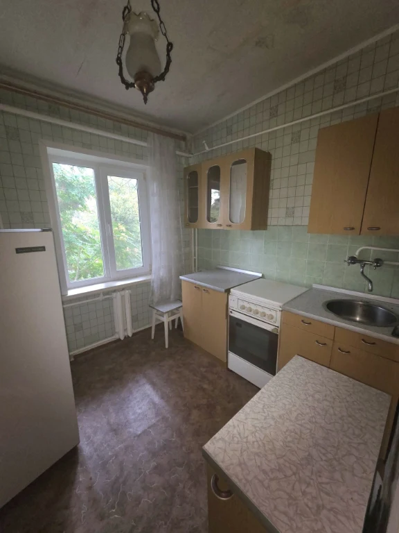 Продам 2 комн квартиру