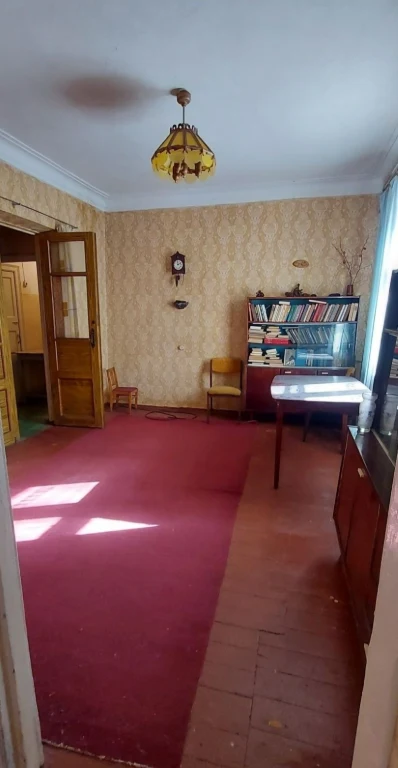 Продам 3-кімнатну квартиру в г. Жовті Води