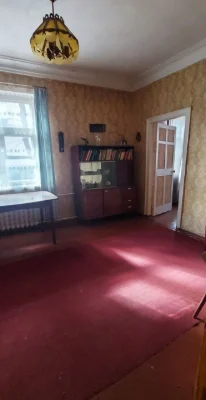 Продам 3-кімнатну квартиру в г. Жовті Води
