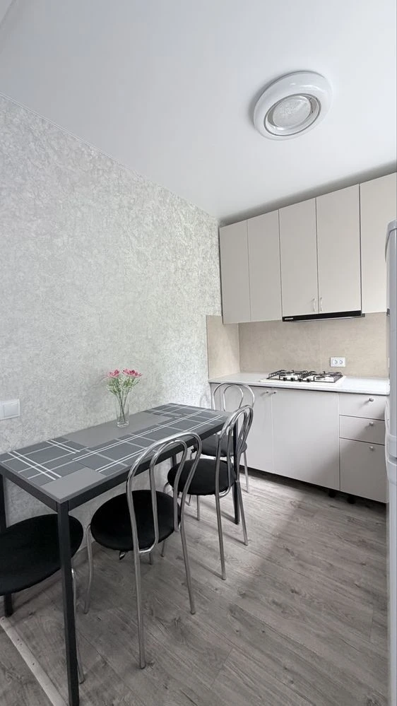 Продам 3х.ком.квартиру ул.8 Марта, Желтые Воды