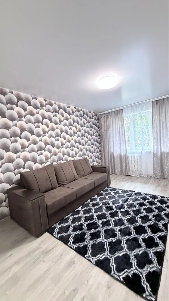 Продам 3х.ком.квартиру ул.8 Марта, Желтые Воды