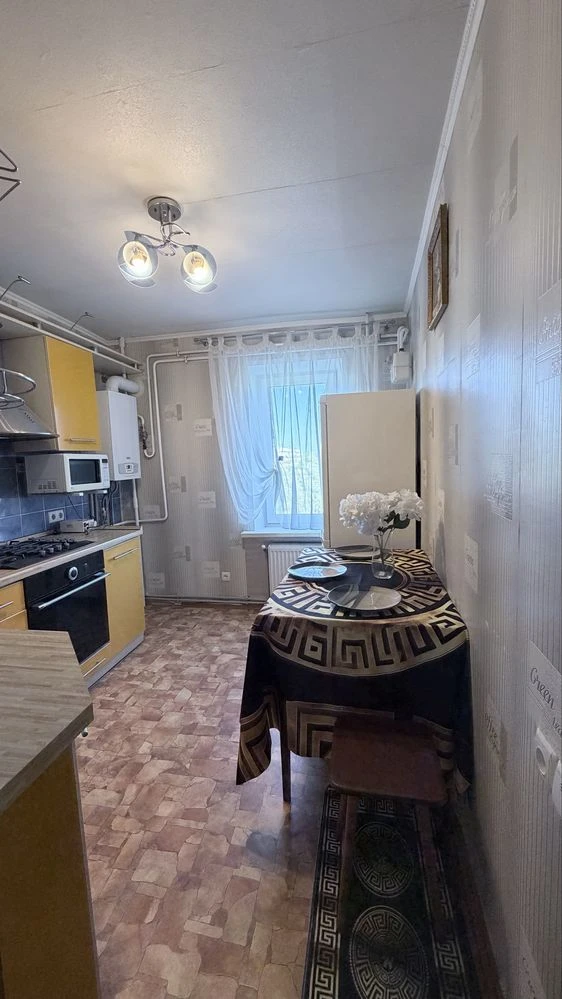 Продажа 2х.ком.квартиры с Автономным Отоплением ул.Грушевско