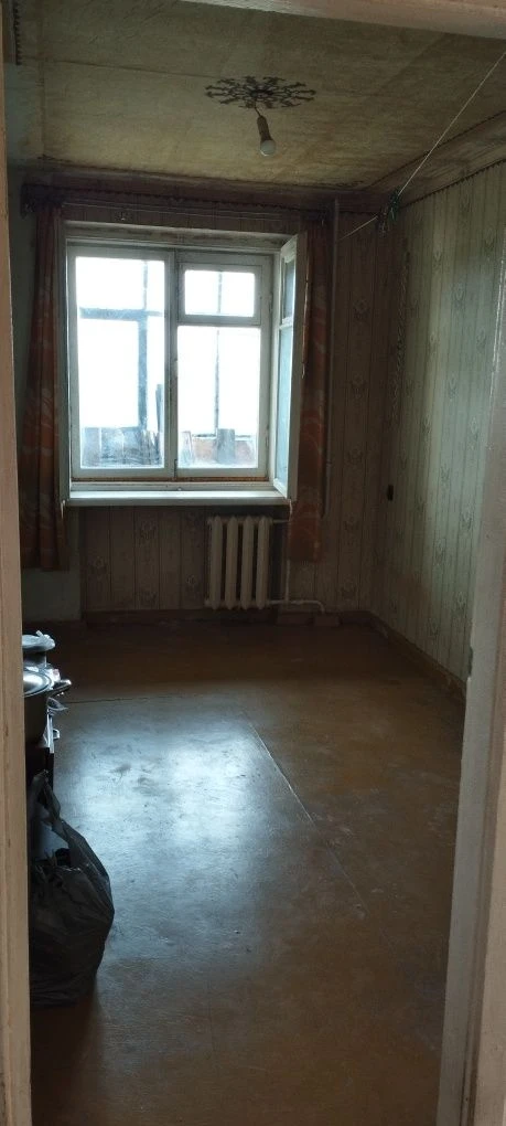 Продається 3-кімнатна квартира в місті Жовті Води