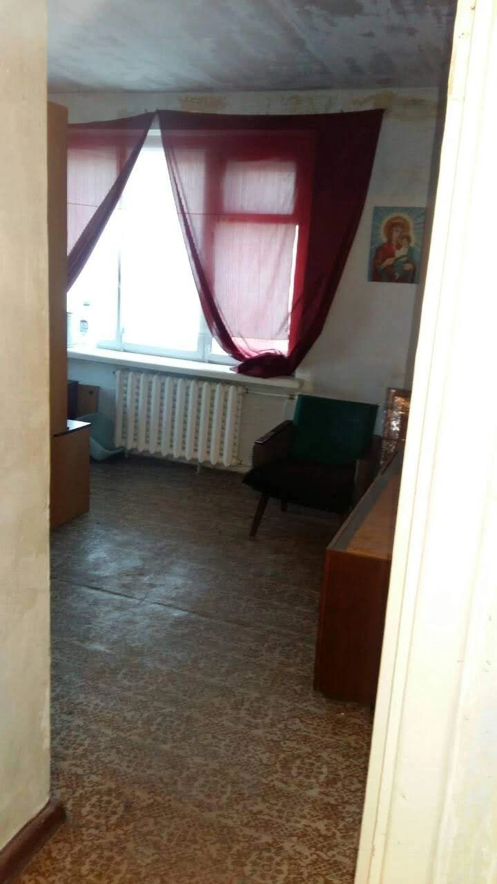 Продам 3-х комнатную квартиру в центре Жёлтых Вод