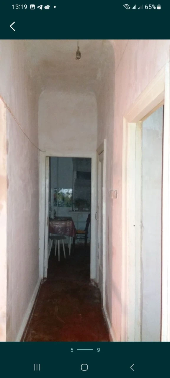 Selling my 4-room apartment 86 sq.m. on Peromayskaya Street, possible sale