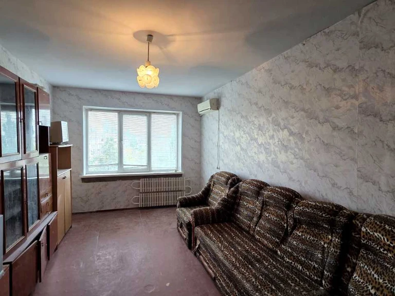 Apartment. Oleksiya Riznichenka Street, Kryvyi Rih