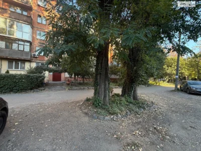 Apartment for Sale - Metanol, Kryvyi Rih