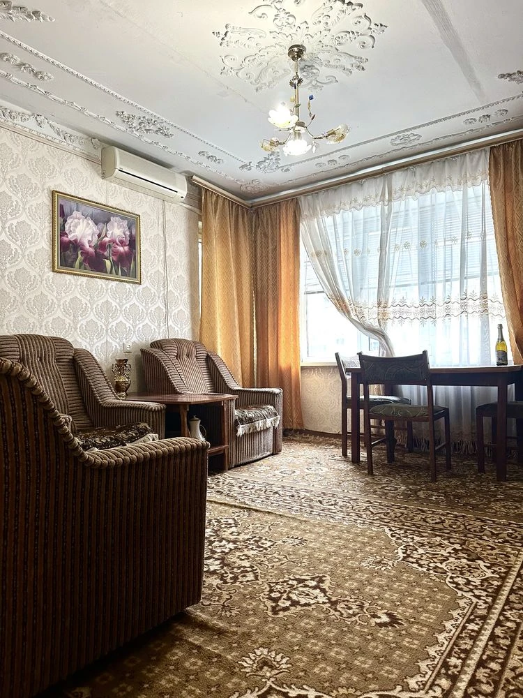 2-room apartment, Mariuropol, 20, 6/9 Furniture, Appliances