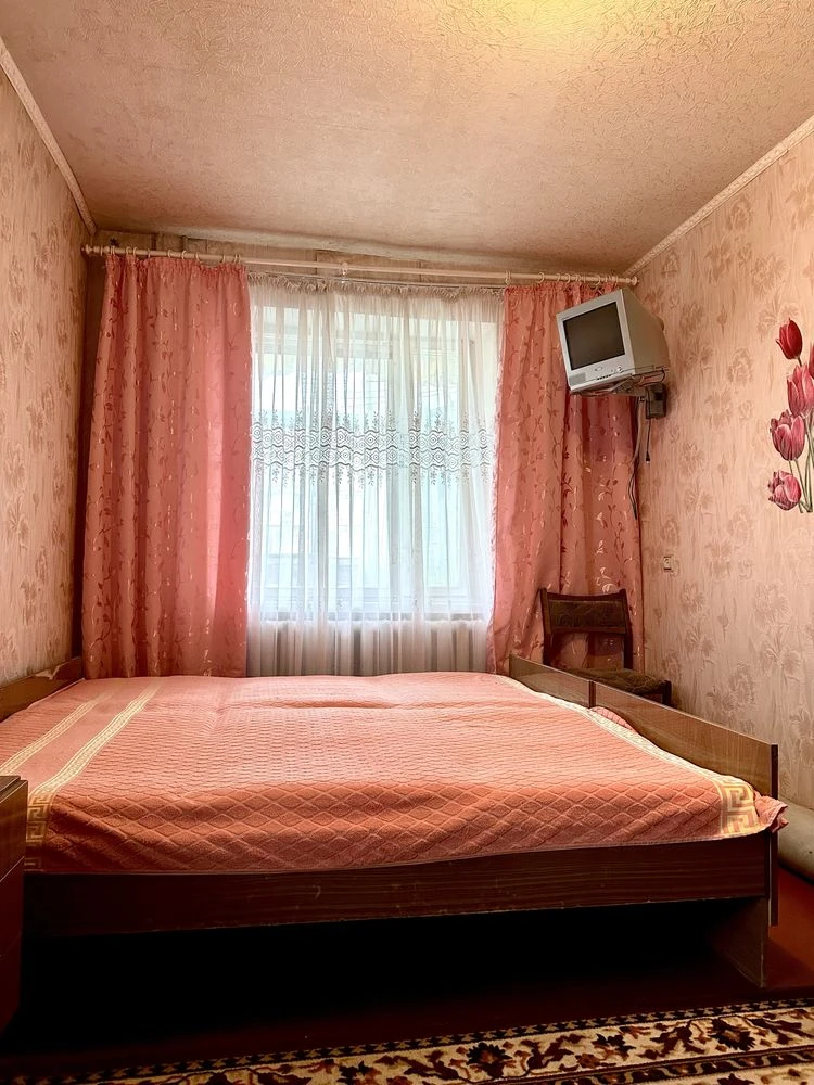 2-room apartment, Mariuropol, 20, 6/9 Furniture, Appliances
