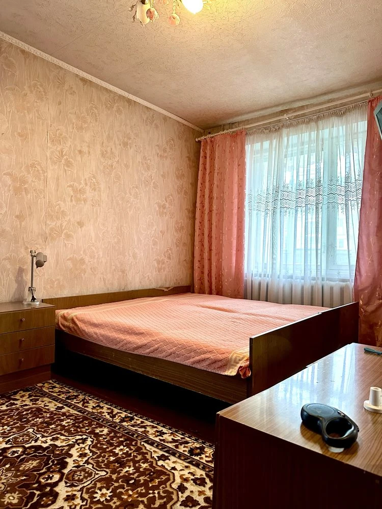 2-room apartment, Mariuropol, 20, 6/9 Furniture, Appliances