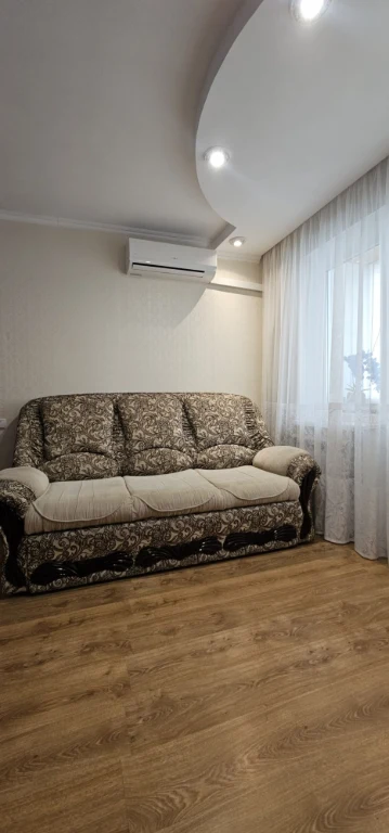 Sale of a 2-bedroom apartment. Sobornosti Street