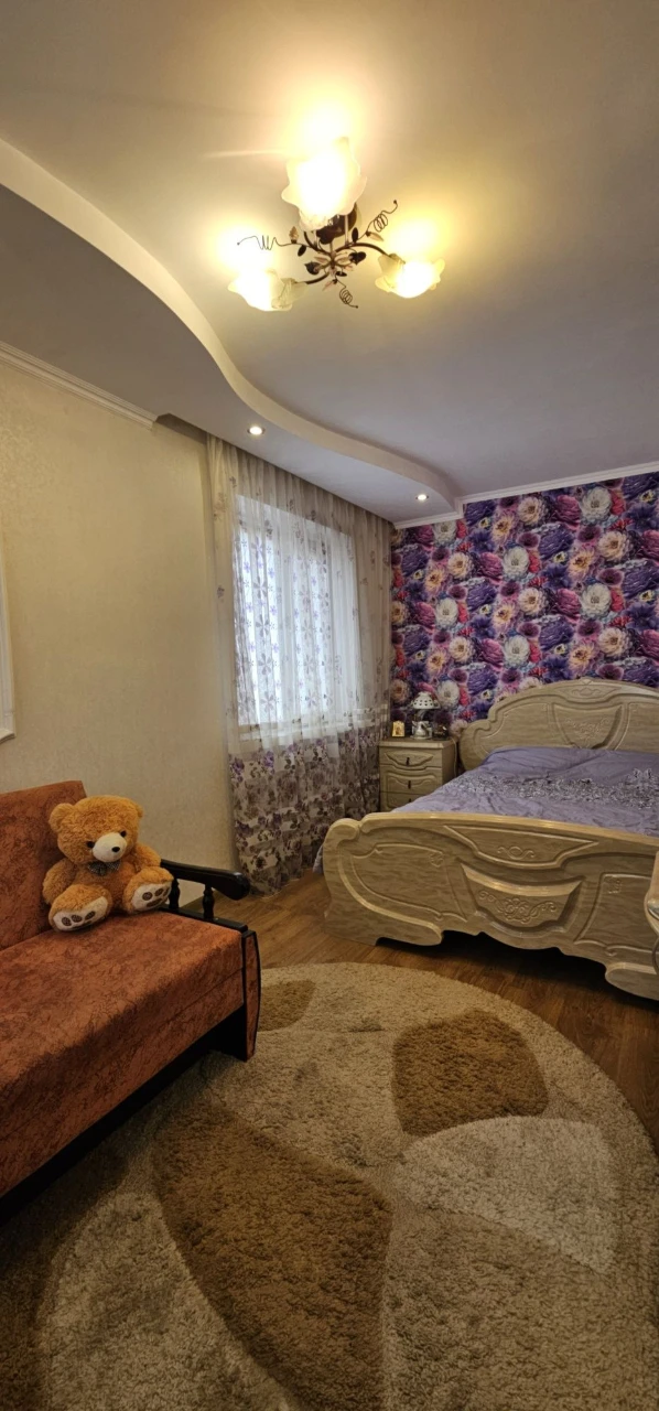 Sale of a 2-bedroom apartment. Sobornosti Street