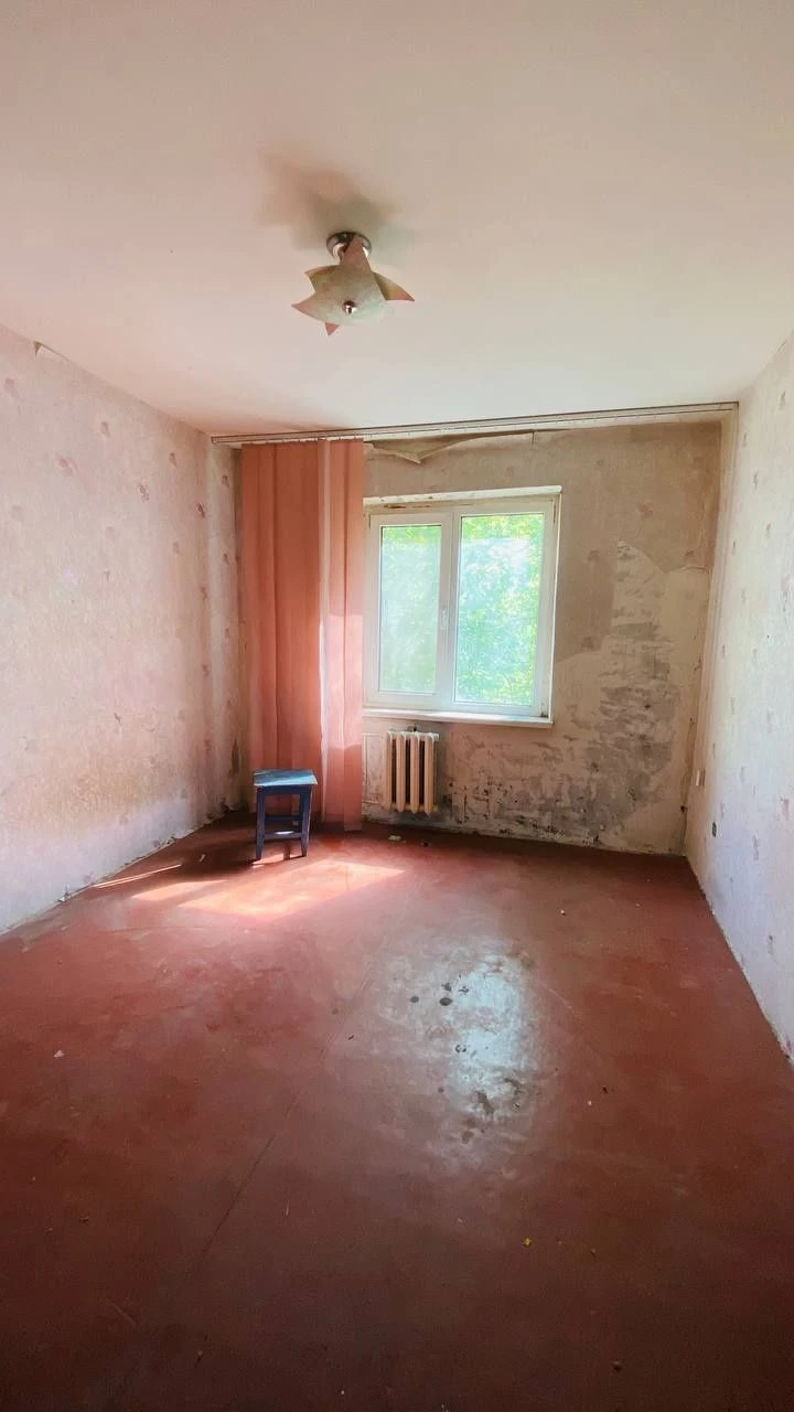 Продажа 2-комнатной квартиры на проспект Гірницький, 3 этаж