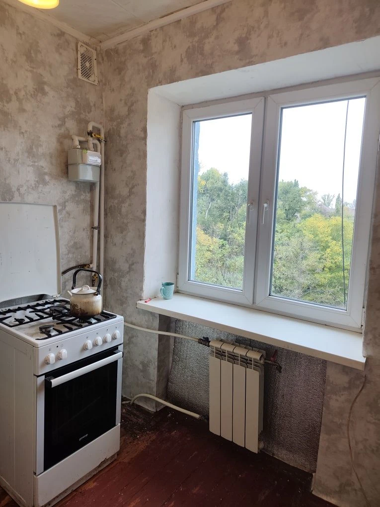 Продаж 1 кімн квартири в Металургійному районі міста, 1 й уч