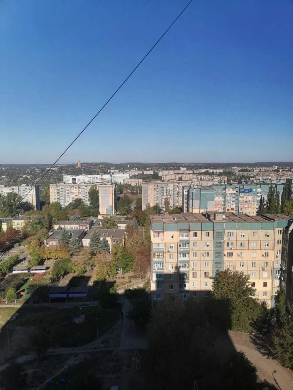 Продається 4-кімнатна квартира, вул. Незалежності України, б. 6, Східний