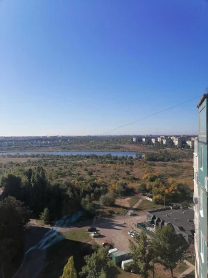 Продається 4-кімнатна квартира, вул. Незалежності України, б. 6, Східний