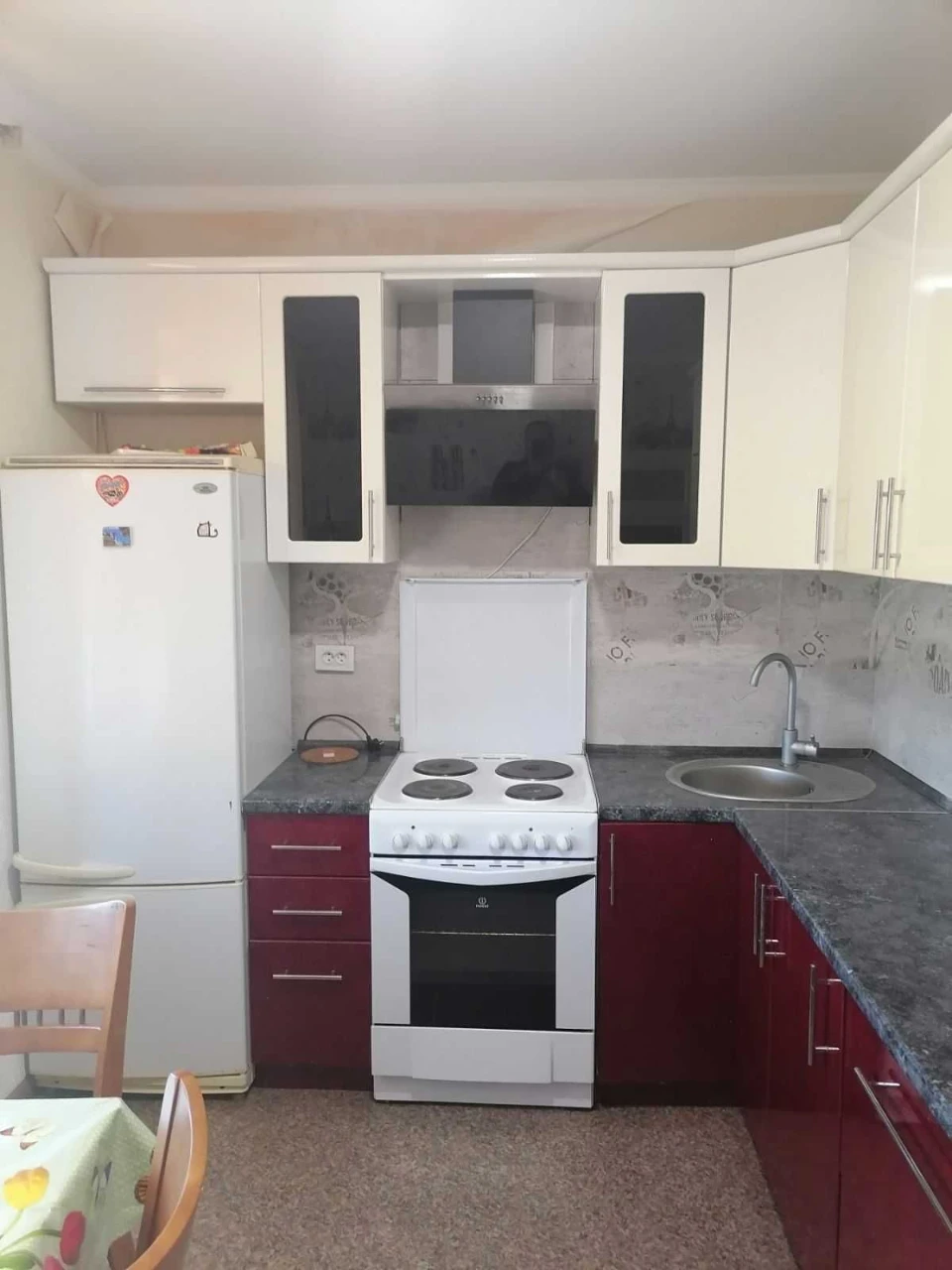 Продається 4-кімнатна квартира, вул. Незалежності України, б. 6, Східний