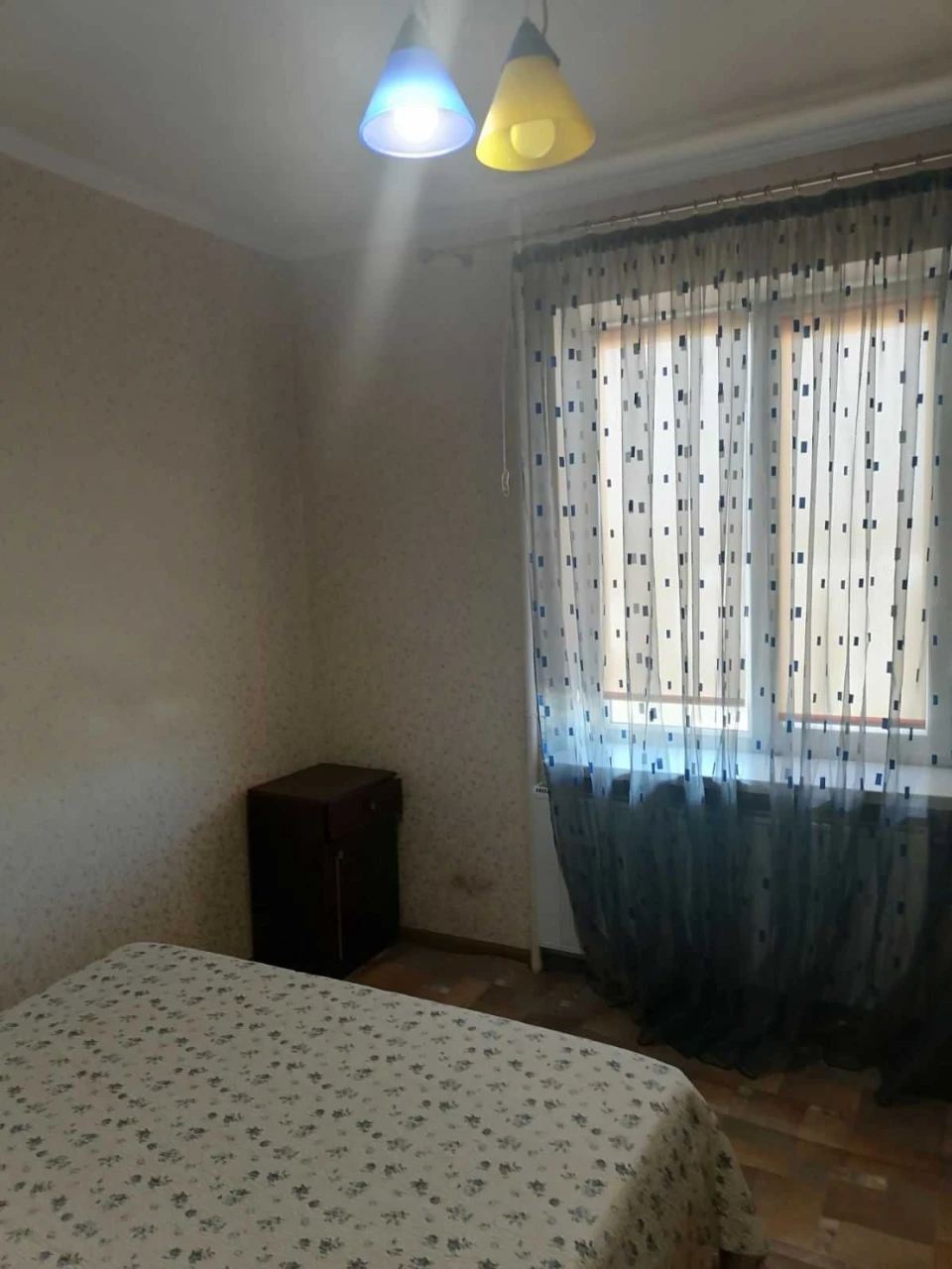 Продається 4-кімнатна квартира, вул. Незалежності України, б. 6, Східний