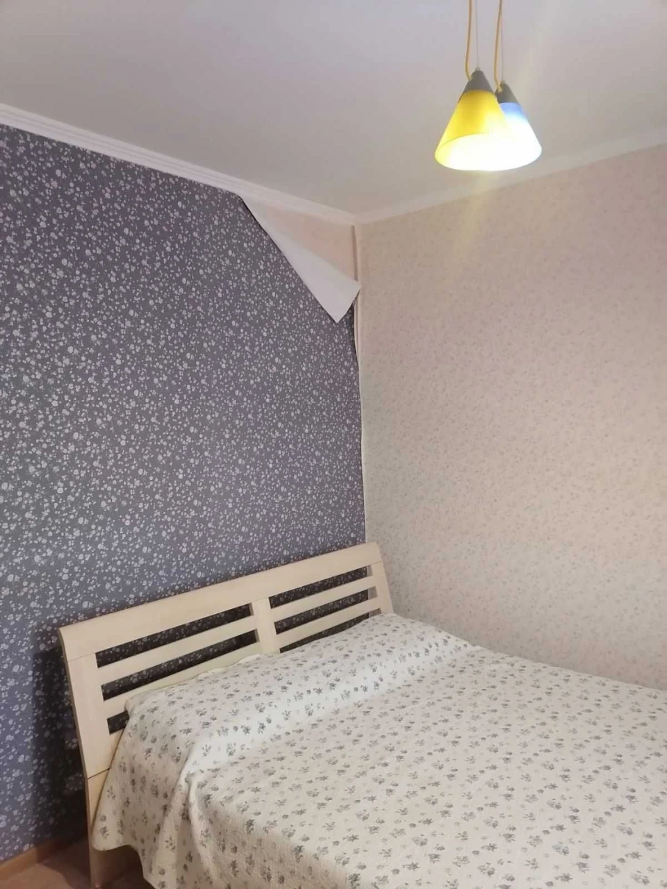Продається 4-кімнатна квартира, вул. Незалежності України, б. 6, Східний