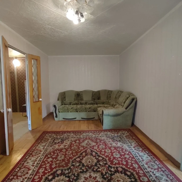 2 кімнатна в 44 кварталі, Армавірська, Джона Маккейна, 16 лі