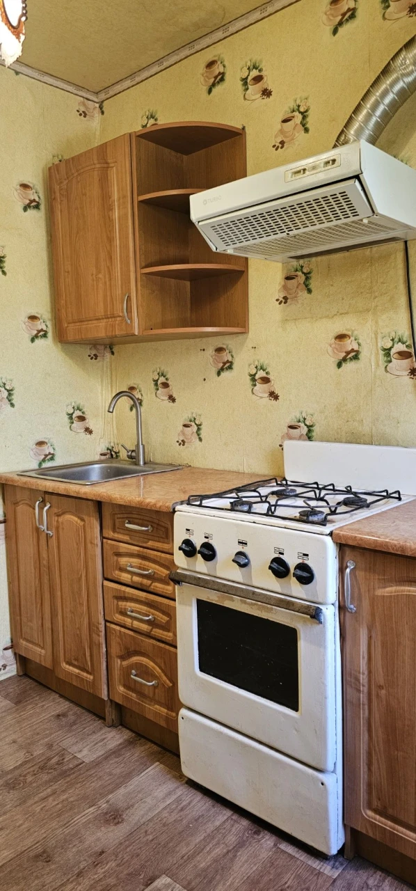 Продаж 1 кімнатної квартири. 2-й поверх. Саксаганський р-н