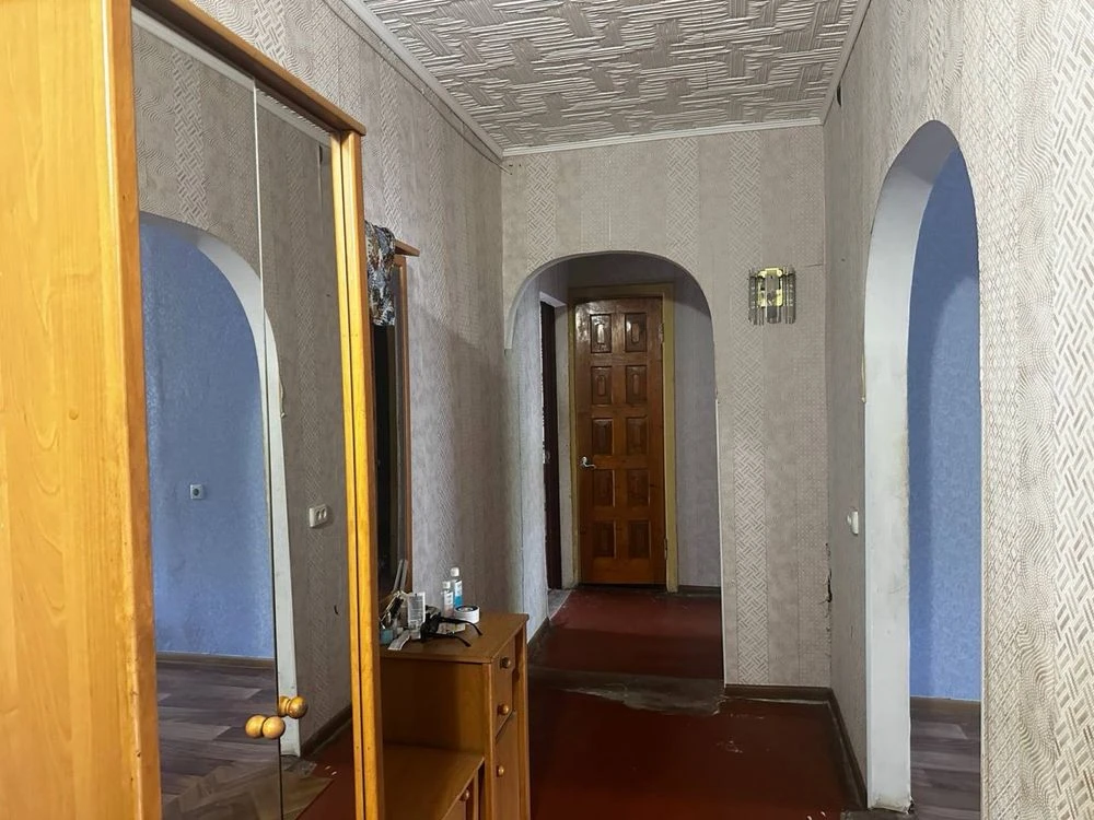 Sale of a 3-room apartment on Vechirnoye, Avramenko st.